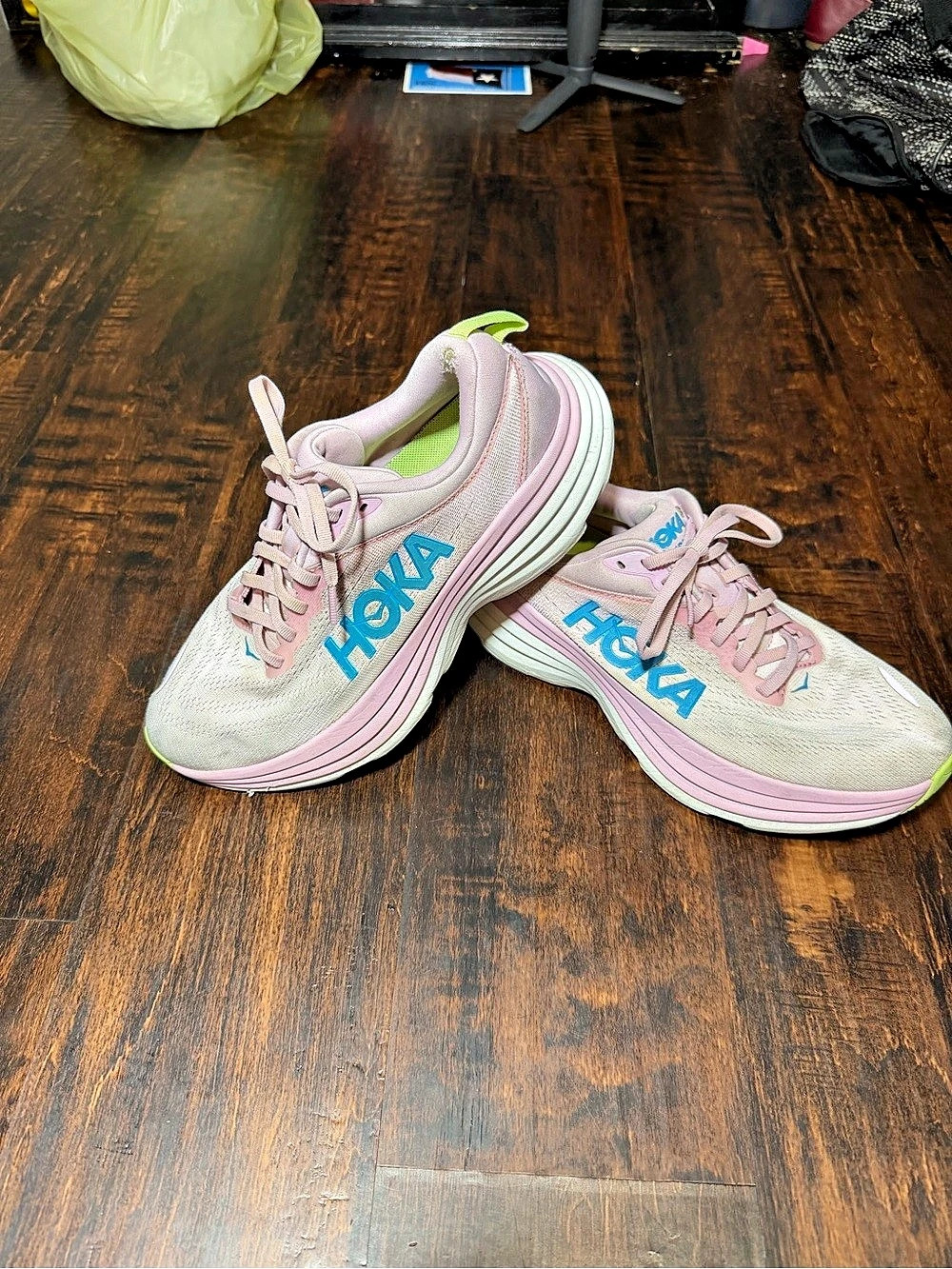 HOKA Bondi 8 Women's Pink & White US 8.5 Athletic Shoes